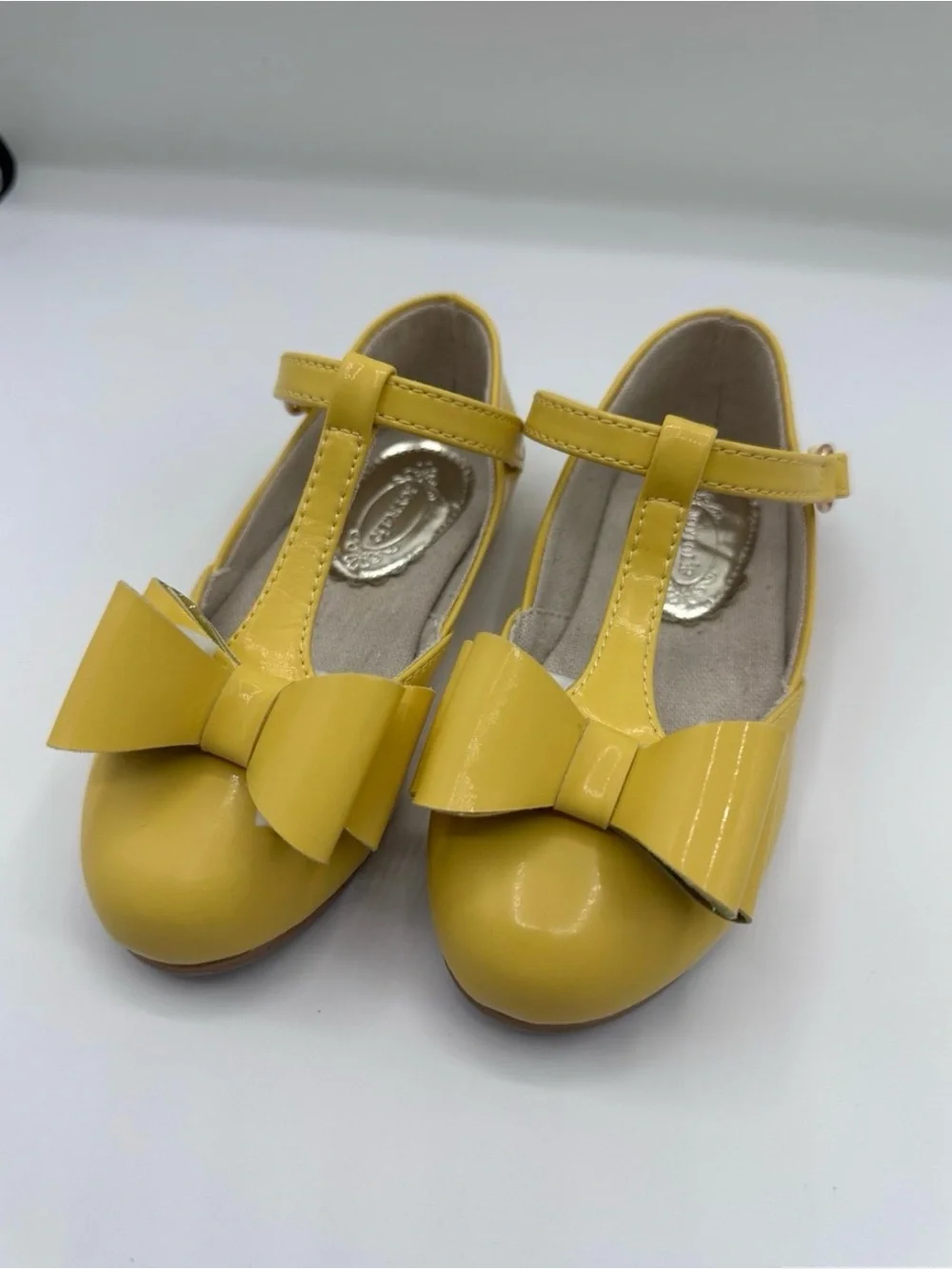 JoyFolie Girls Vivian Shoes - Yellow - NIB - Size 8